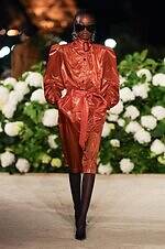 サンローラン 26年春夏ウィメンズコレクション - 強さとフェミニティの二重奏｜写真37