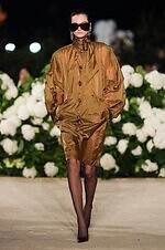 サンローラン 26年春夏ウィメンズコレクション - 強さとフェミニティの二重奏｜写真41