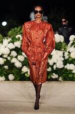 サンローラン 26年春夏ウィメンズコレクション - 強さとフェミニティの二重奏｜写真57