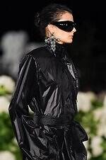 サンローラン 26年春夏ウィメンズコレクション - 強さとフェミニティの二重奏｜写真62