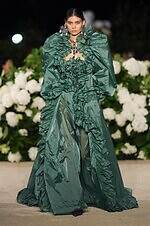 サンローラン 26年春夏ウィメンズコレクション - 強さとフェミニティの二重奏｜写真71