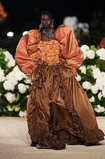 サンローラン 26年春夏ウィメンズコレクション - 強さとフェミニティの二重奏｜写真78