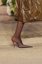 サンローラン 26年春夏ウィメンズコレクション - 強さとフェミニティの二重奏｜写真89