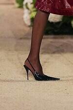 サンローラン 26年春夏ウィメンズコレクション - 強さとフェミニティの二重奏｜写真91