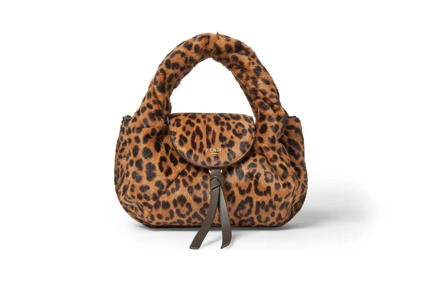 フェンディ(FENDI) フェンディ スパイ｜写真4