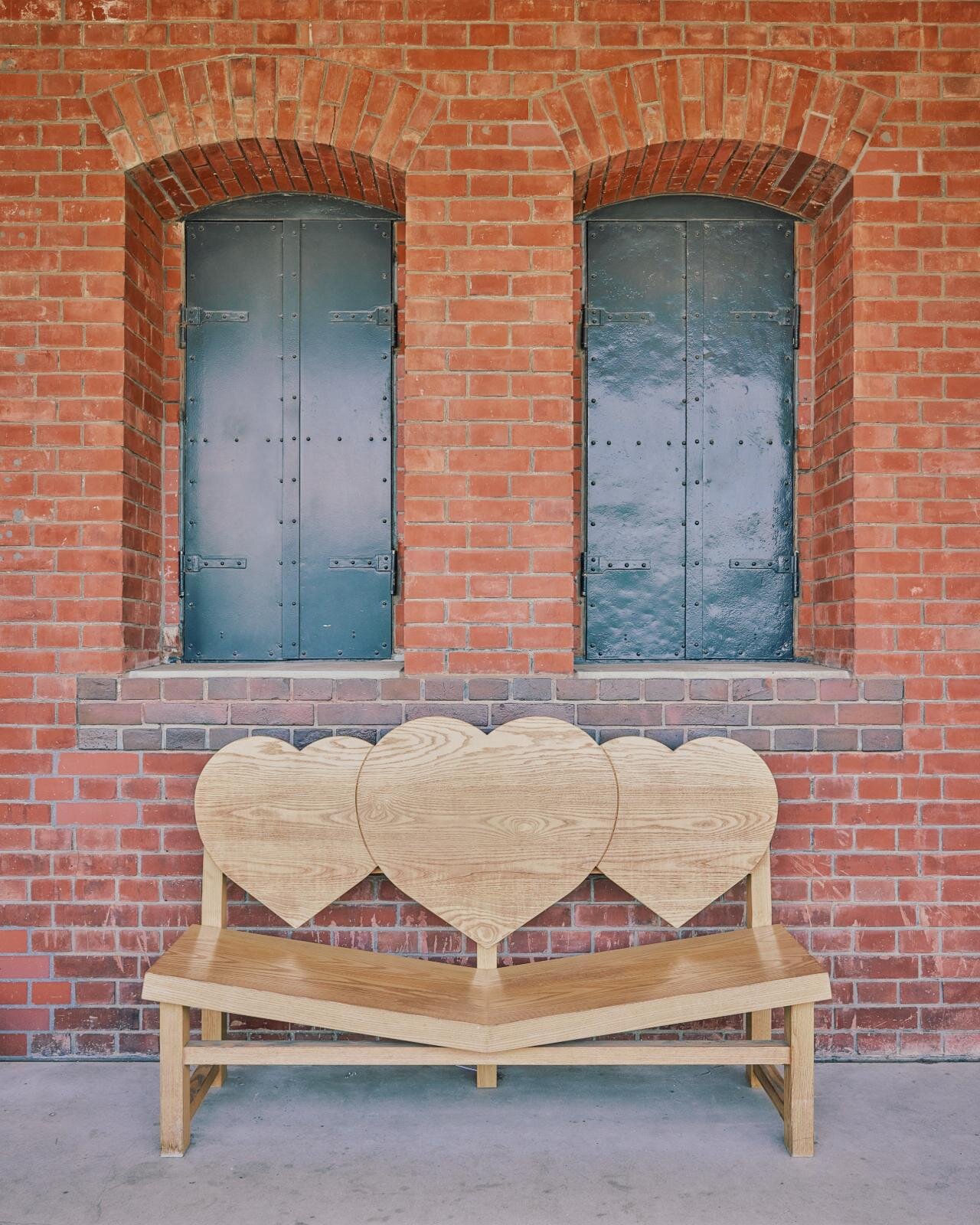 横浜赤レンガ倉庫25年クリスマスマーケットにドイツ料理や雑貨集結、巨大ツリーやイルミネーションも｜写真39