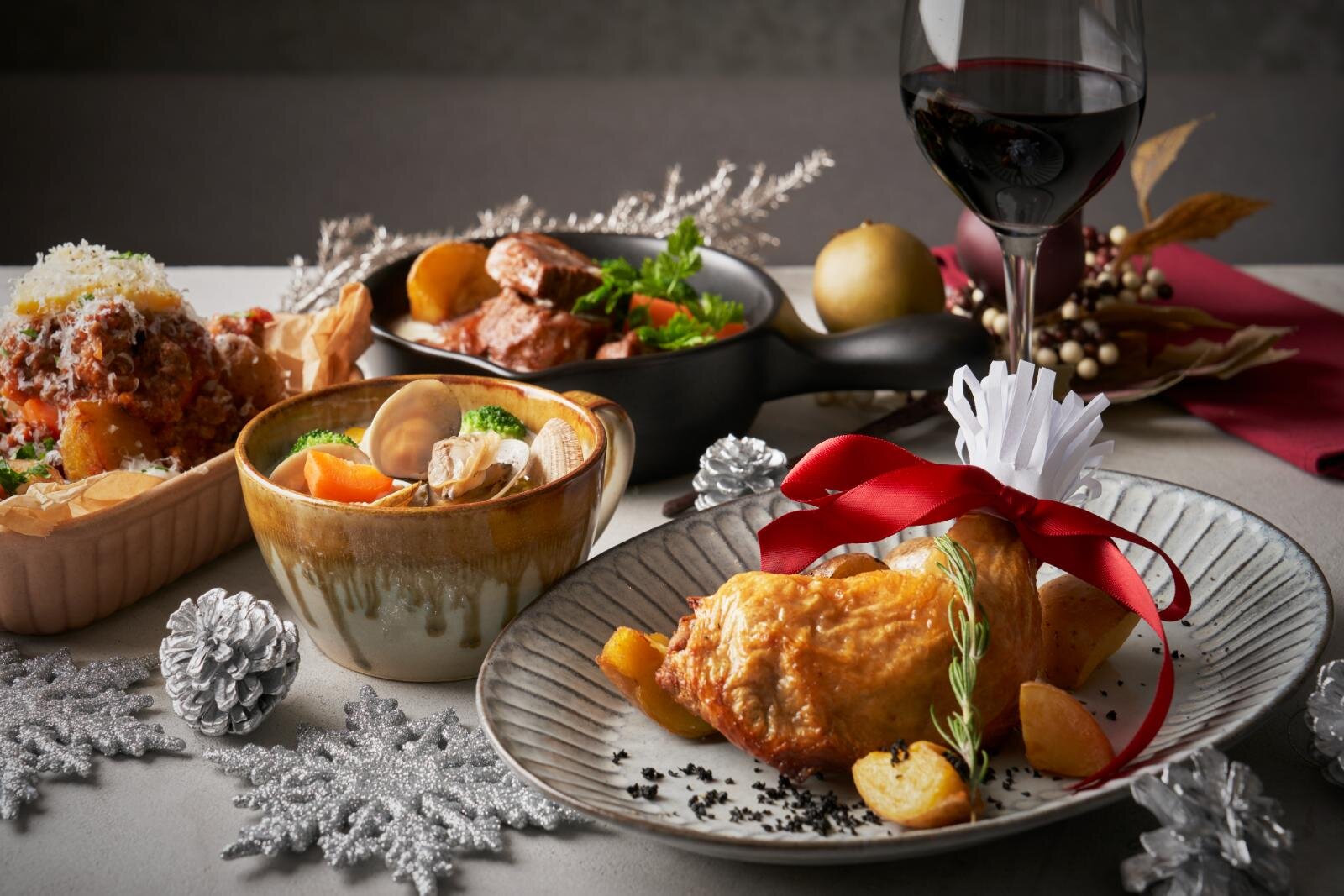 オリジナルオーガニックスパイスでマリネしたクリスマスローストチキン 1,100円