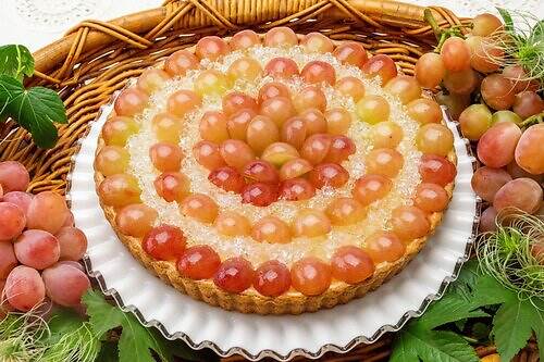 キル フェ ボン「赤ブドウ」の果汁滴る秋の新作タルト、グランメゾン銀座＆横浜限定で