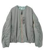 クラネ×フラグメント デザイン“教会モチーフ”柄のリバーシブルMA-1＆セットアップ｜写真3