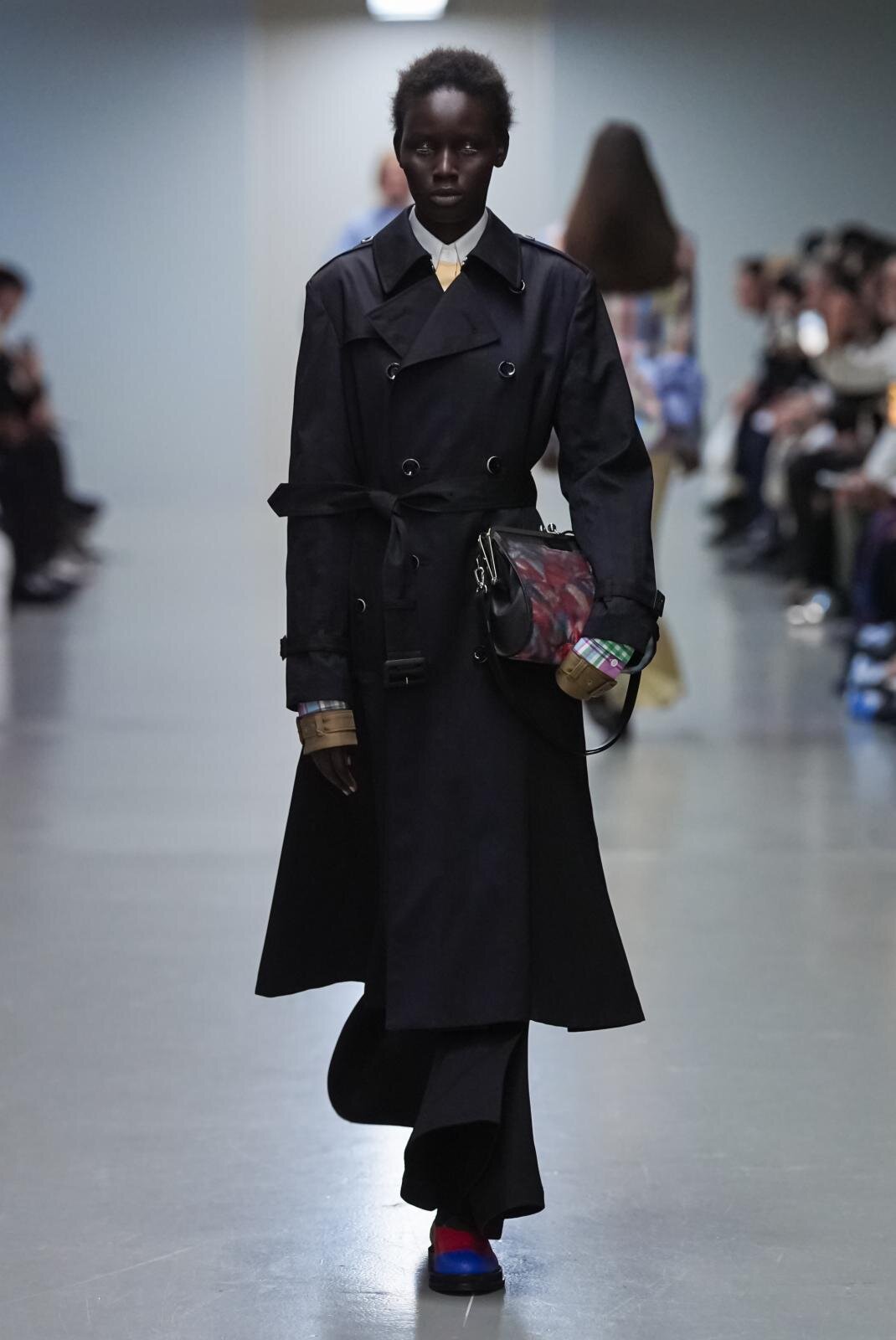 アンリアレイジ 2026年春夏<span>コレクション</span> - 写真15