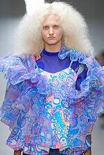 アンリアレイジ(ANREALAGE) 生命の可視化｜写真46