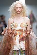 アンリアレイジ(ANREALAGE) 生命の可視化｜写真56