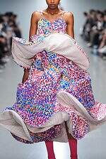 アンリアレイジ(ANREALAGE) 生命の可視化｜写真67