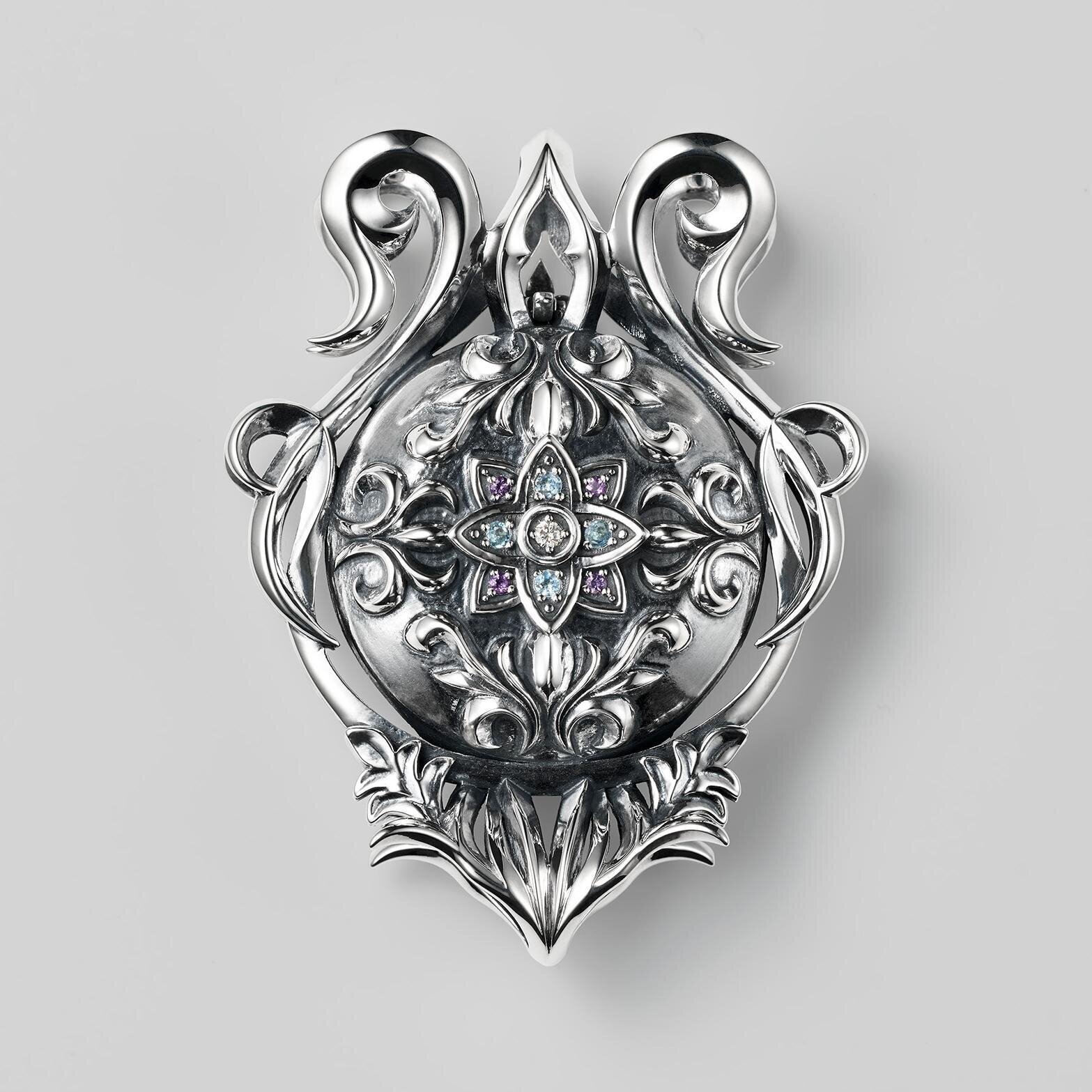 「おしゃれな2025年冬ブランドジュエリー」普段使いアクセサリーから憧れ高級ジュエリーまで｜写真15