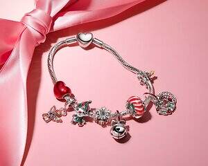 「おしゃれな2025年冬ブランドジュエリー」普段使いアクセサリーから憧れ高級ジュエリーまで|写真26