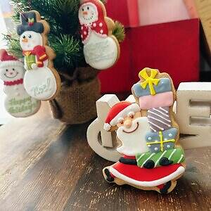 「クリスマスマーケット in 大阪 てんしば 2025」ツリー輝く空間にクリスマス雑貨＆グルメ｜写真17