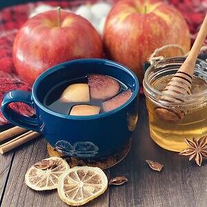 「クリスマスマーケット in 大阪 てんしば 2025」ツリー輝く空間にクリスマス雑貨＆グルメ｜写真22