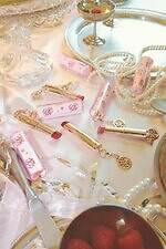 スナイデル ビューティ2025年クリスマスコフレアイパレ"ミラー付き”アイパレ＆ミニリップキット｜写真2