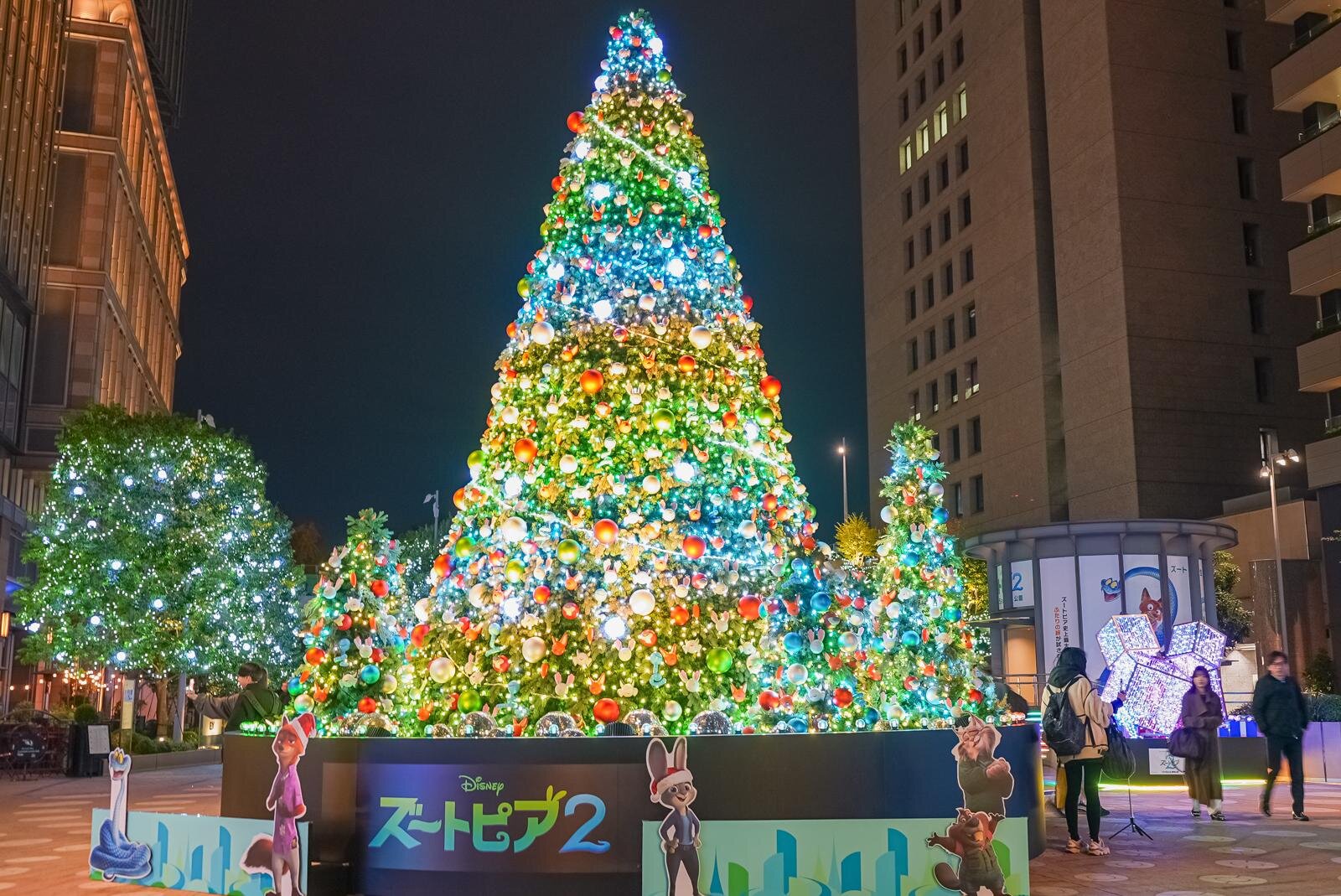 東京ミッドタウン日比谷25年イルミネーション、ツリーがディズニー映画『ズートピア2』仕様に｜写真5