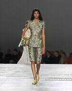 ドリス ヴァン ノッテン 2026年春夏コレクション - 気ままな波の戯れ｜写真19