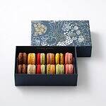 ピエール・エルメ・パリ25年クリスマス、“深海の世界”着想マカロンボックス＆アドベントカレンダー｜写真10