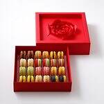 ピエール・エルメ・パリ25年クリスマス、“深海の世界”着想マカロンボックス＆アドベントカレンダー｜写真11