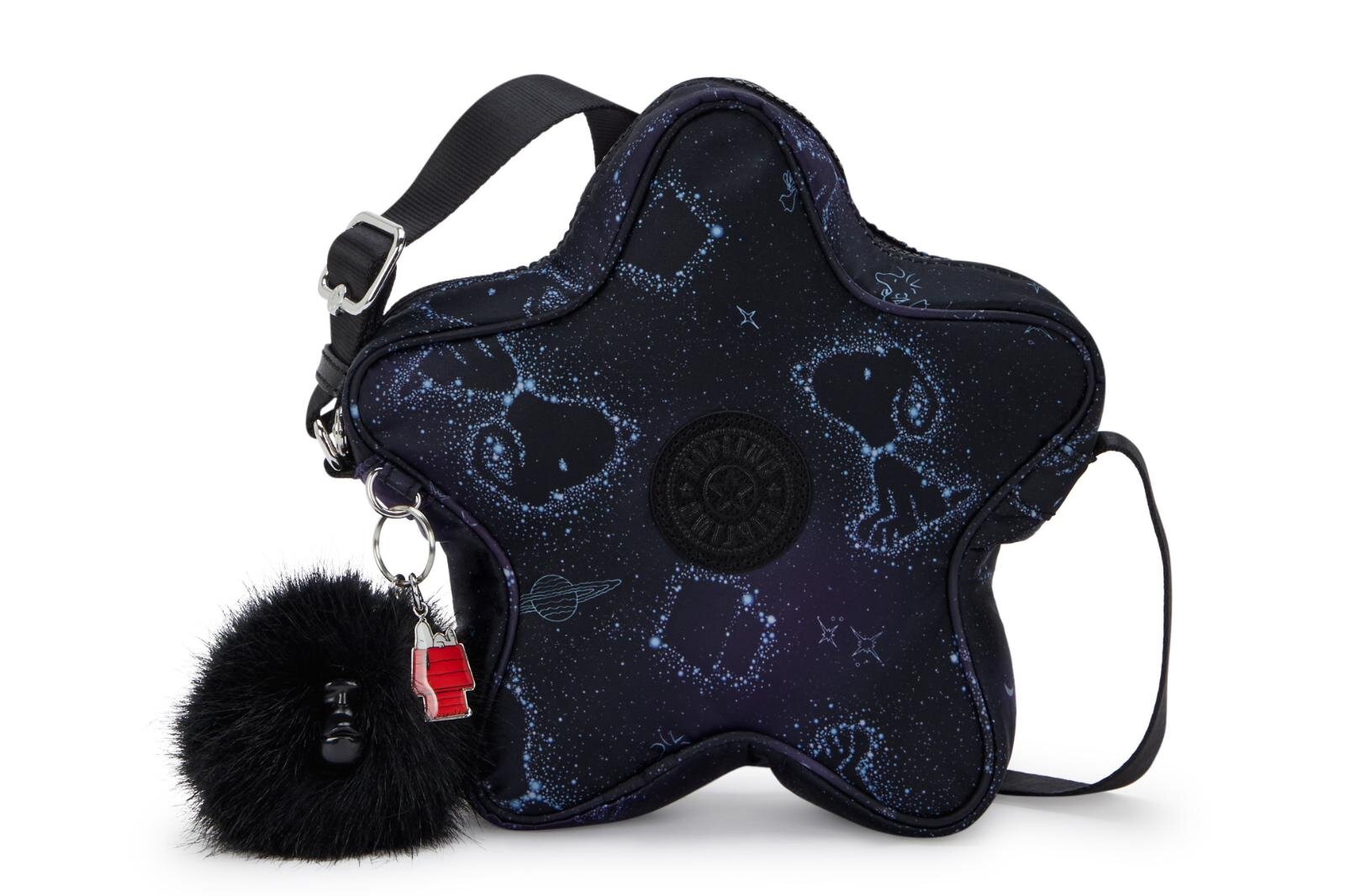 キプリング×ピーナッツ“星座風スヌーピー”の星形バッグやトート、車モチーフのショルダーバッグも