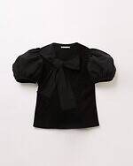 カナコ タムラ×フェルメリスト ビームス、スズラン柄刺繍レースのデニムドレスやサテン巾着バッグ｜写真2