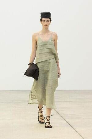 クリスチャン ワイナンツ(christian wijnants) 2026年春夏ウィメンズコレクション  - 写真29