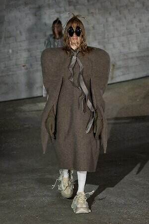 グラウンズ(grounds) 2026年春夏ウィメンズ&メンズコレクション  - 写真4