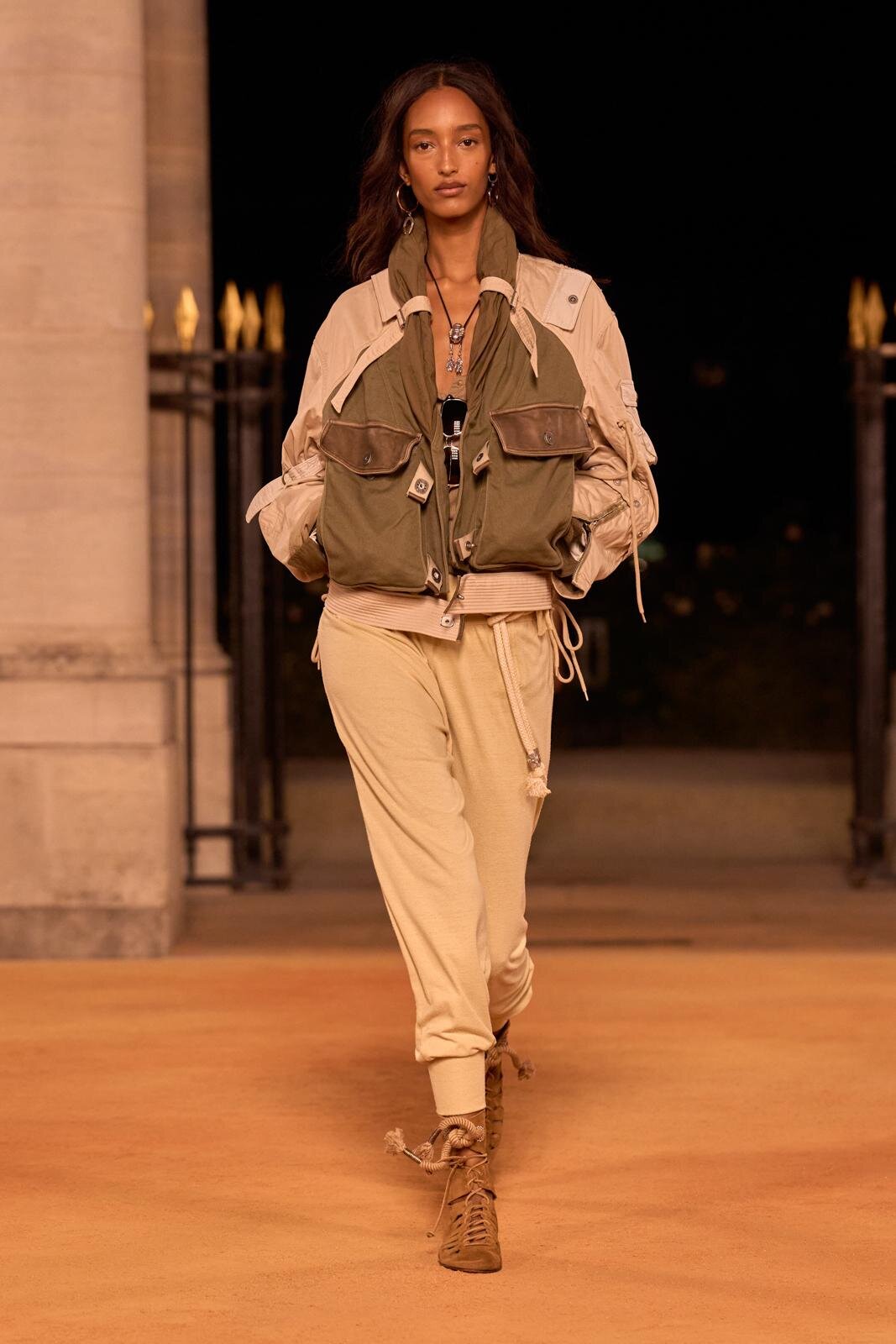 イザベル マラン(ISABEL MARANT) 2026年春夏ウィメンズ&メンズコレクション  - 写真2