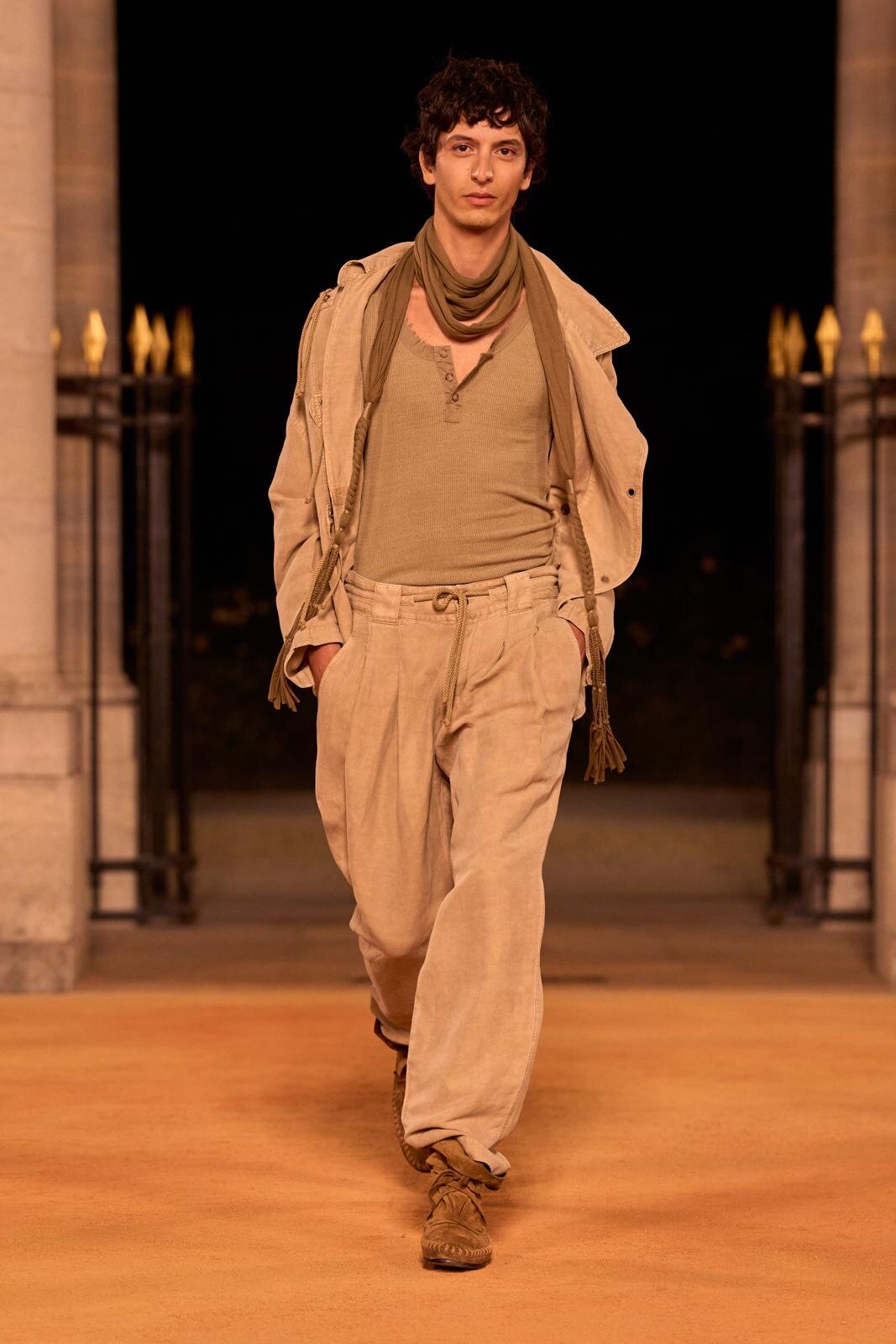イザベル マラン(ISABEL MARANT) 2026年春夏ウィメンズ&メンズコレクション  - 写真28
