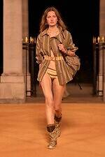 イザベル マラン 2026年春夏コレクション - 冒険の記憶を刻んだ服｜写真19