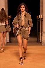 イザベル マラン 2026年春夏コレクション - 冒険の記憶を刻んだ服｜写真21