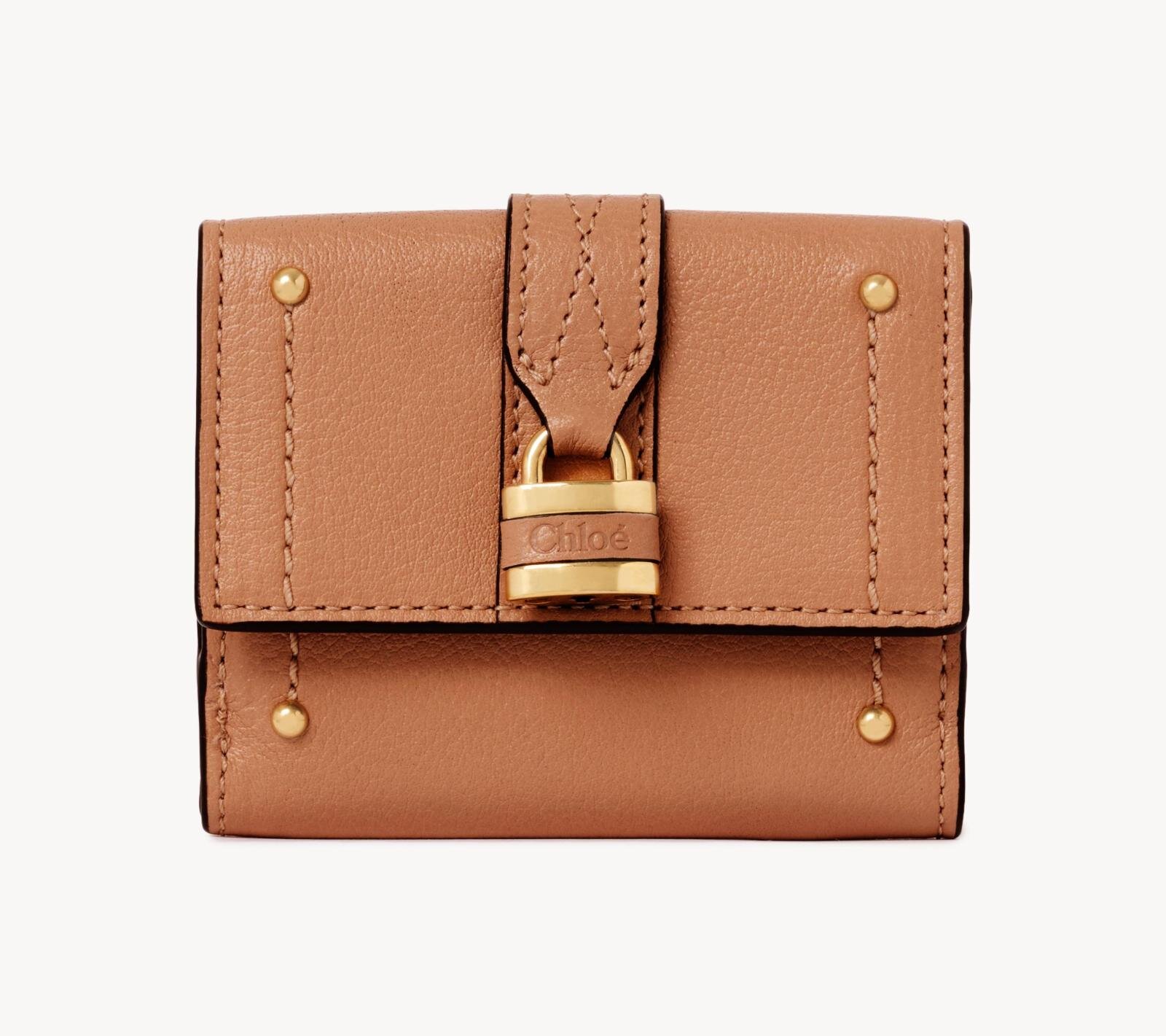 ミニ トリフォールド ウォレット 66,000円 サイズ：H8 x W9.5 x D3cm