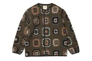 スノーピーク“幾何学柄”ジャカードニットカーディガン＆大判ブランケット、軽量な吸湿素材で