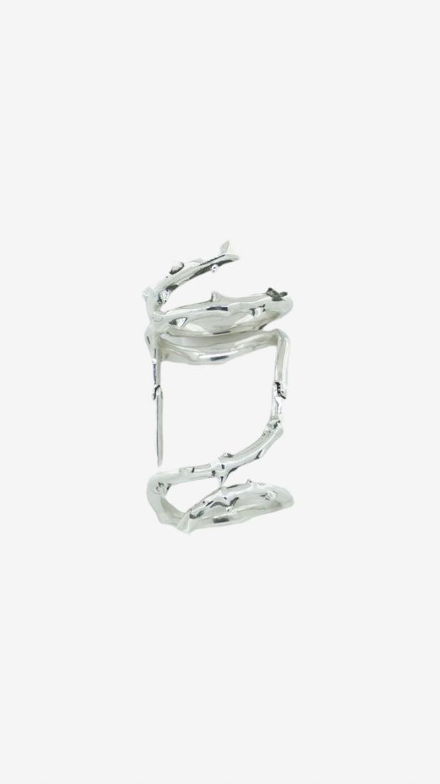 「THORN WRAP RING」 39,600円 サイズ展開：9/11/13/15/17号