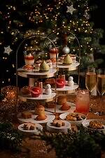 フォーシーズンズホテル東京大手町のクリスマスアフタヌーンティー、‟雪だるま”型アップルタタンなど｜写真8