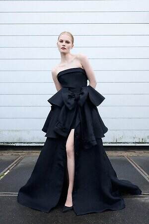 ヴィクター＆ロルフ(VIKTOR & ROLF) 2026年春夏ウィメンズコレクション  - 写真1