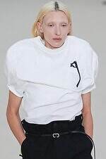 イッセイ ミヤケ 26年春夏コレクション - 身体と衣服の境界線｜写真2