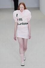 イッセイ ミヤケ 26年春夏コレクション - 身体と衣服の境界線｜写真9