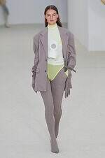 イッセイ ミヤケ 26年春夏コレクション - 身体と衣服の境界線｜写真31