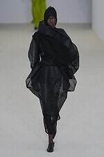 イッセイ ミヤケ 26年春夏コレクション - 身体と衣服の境界線｜写真59