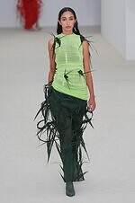 イッセイ ミヤケ 26年春夏コレクション - 身体と衣服の境界線｜写真63