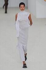 イッセイ ミヤケ 26年春夏コレクション - 身体と衣服の境界線｜写真73