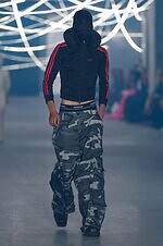 ヴェトモン 26年春夏コレクション - 露出と隠蔽、仮面性をテーマに｜写真31