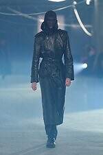 ヴェトモン 26年春夏コレクション - 露出と隠蔽、仮面性をテーマに｜写真52