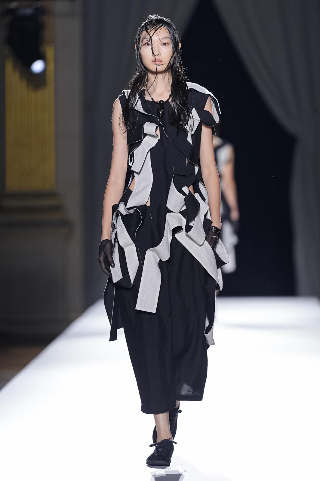 ヨウジヤマモト 2026年春夏<span>コレクション</span> - 写真30