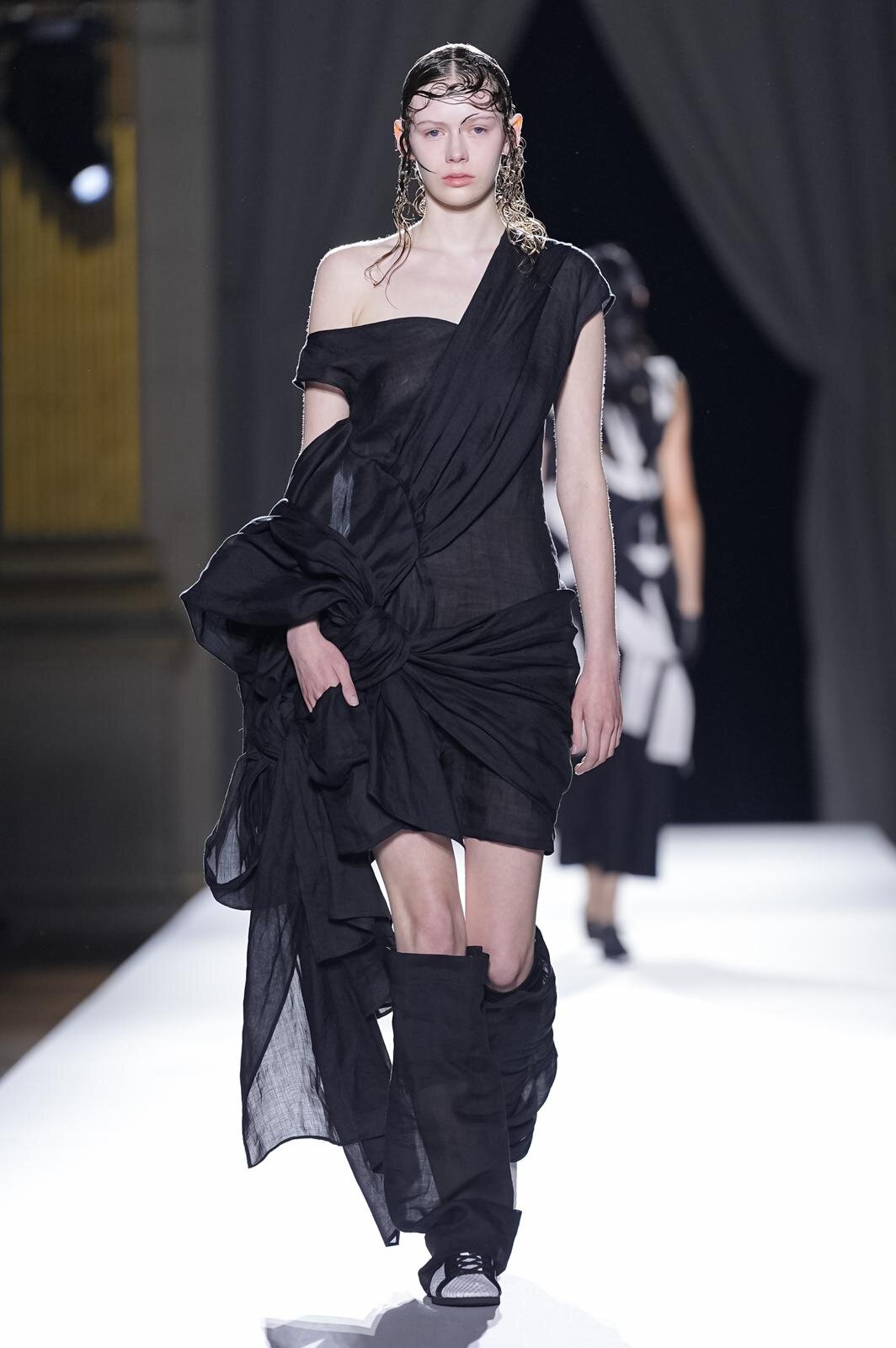 ヨウジヤマモト 2026年春夏<span>コレクション</span> - 写真33