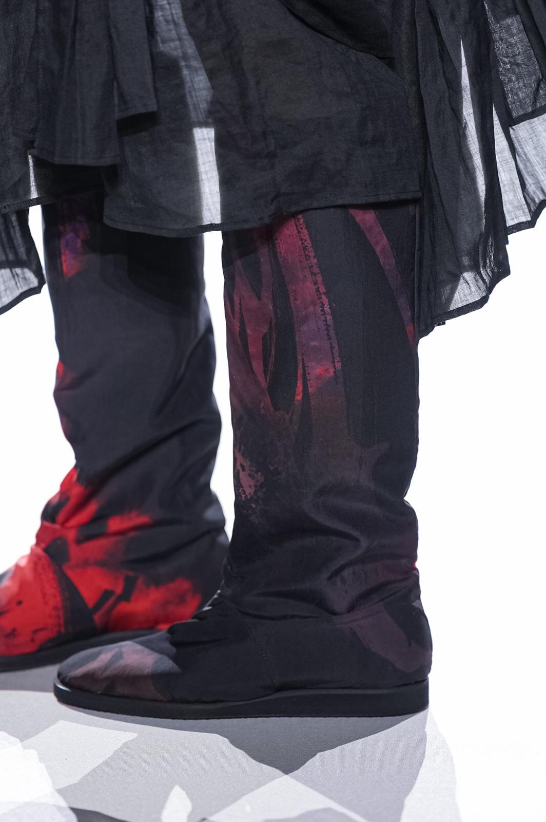 ヨウジヤマモト(Yohji Yamamoto) 2026年春夏ウィメンズコレクション  - 写真54
